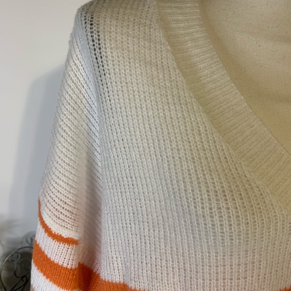 Suzanne Betro Orange Green Brown Sweater - Picture 5 of 9